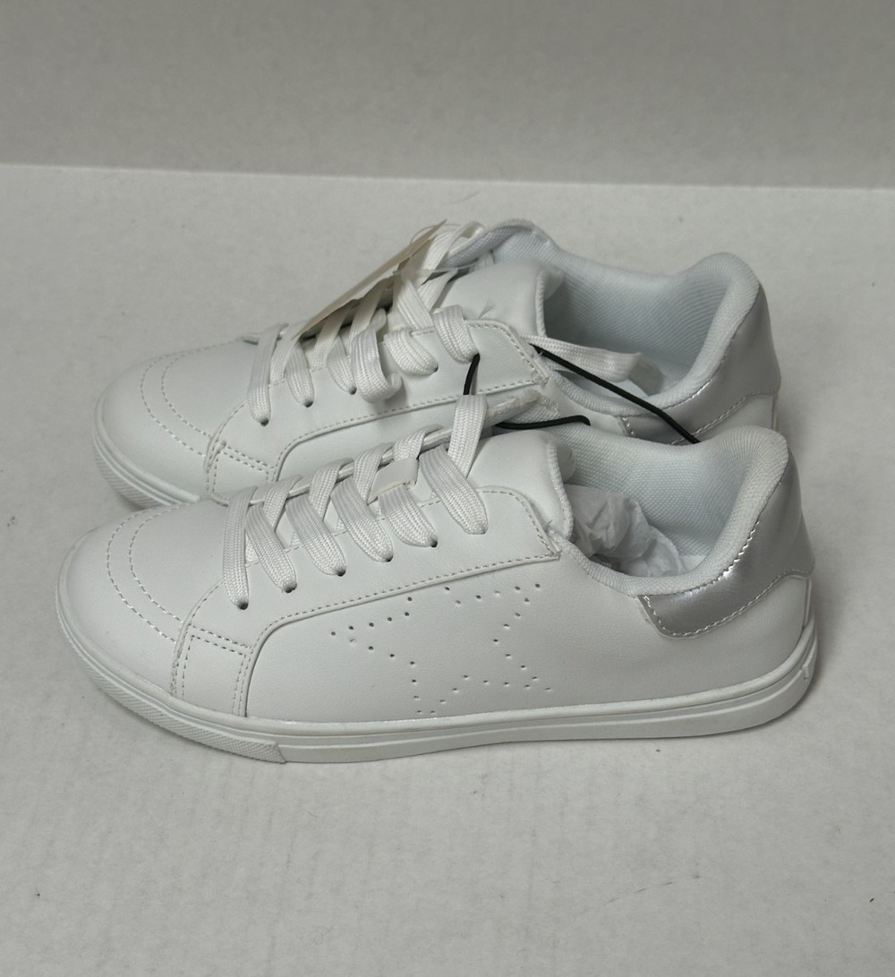 Thereabouts Kids Girls Shoes Star Sneakers Size 4 White